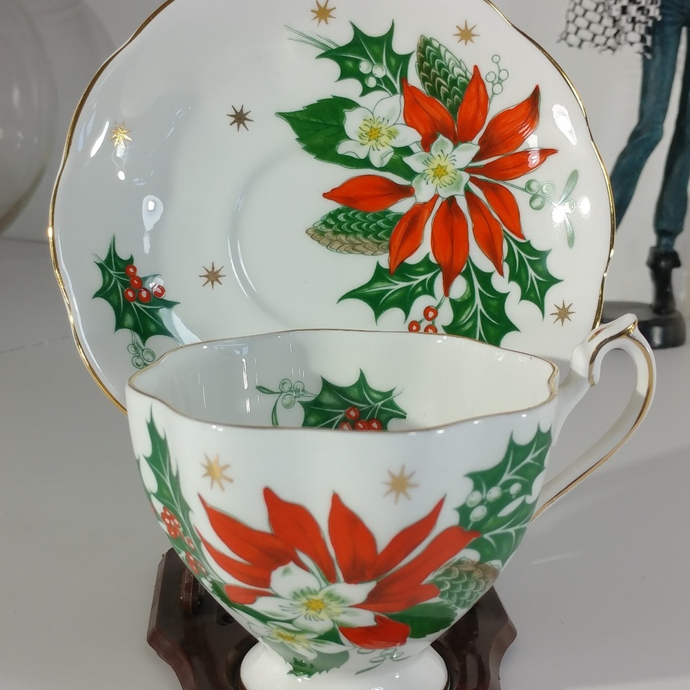 Queen Anne "Noel" England Bone China Saucer & Cup